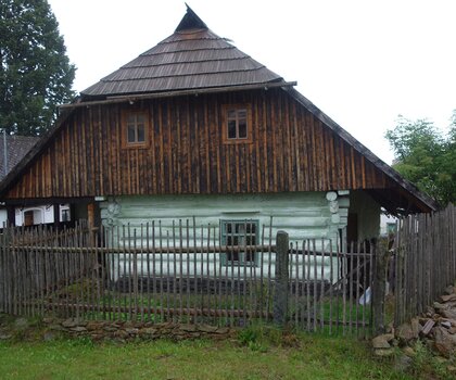 Strašín, venkovský dům po obnově. Foto: Národní památkový ústav